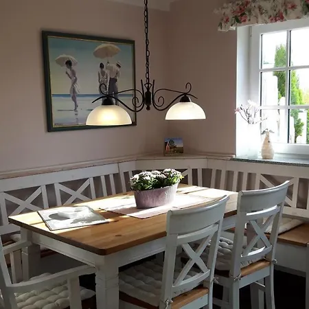 Ferienhaeuser Salzhaff-romantik Tessmannsdorf