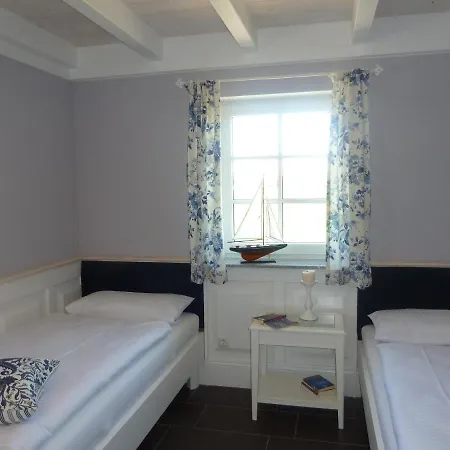 Ferienhaeuser Salzhaff-romantik Tessmannsdorf