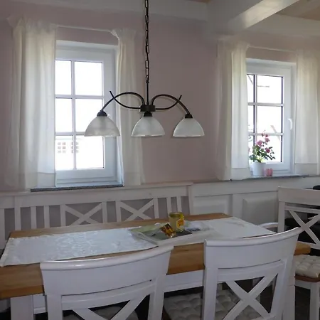 Ferienhaeuser Salzhaff-romantik