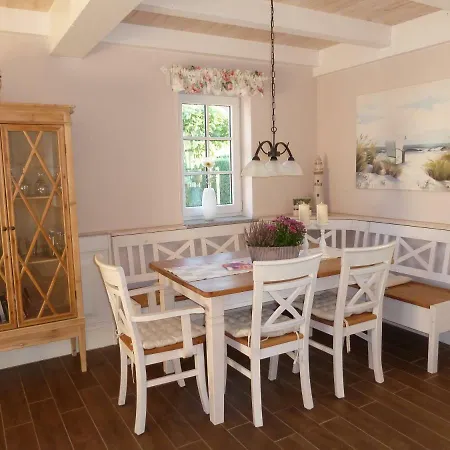 Ferienhaeuser Salzhaff-romantik Casa vacanze Tessmannsdorf