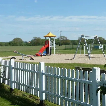 Ferienhaeuser Salzhaff-romantik *