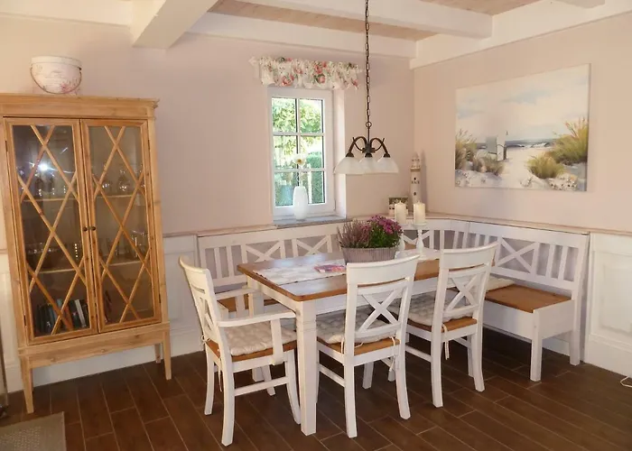 Ferienhaeuser Salzhaff-romantik 別荘 Teßmannsdorf